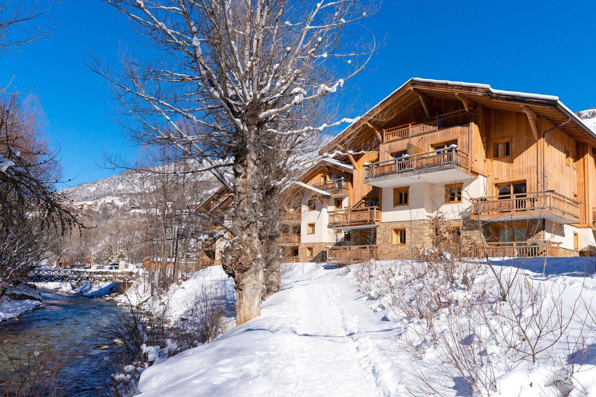 Lagrange Vacances Le Hameau Du Rocher Blanc Serre Chevalier Buitenkant foto