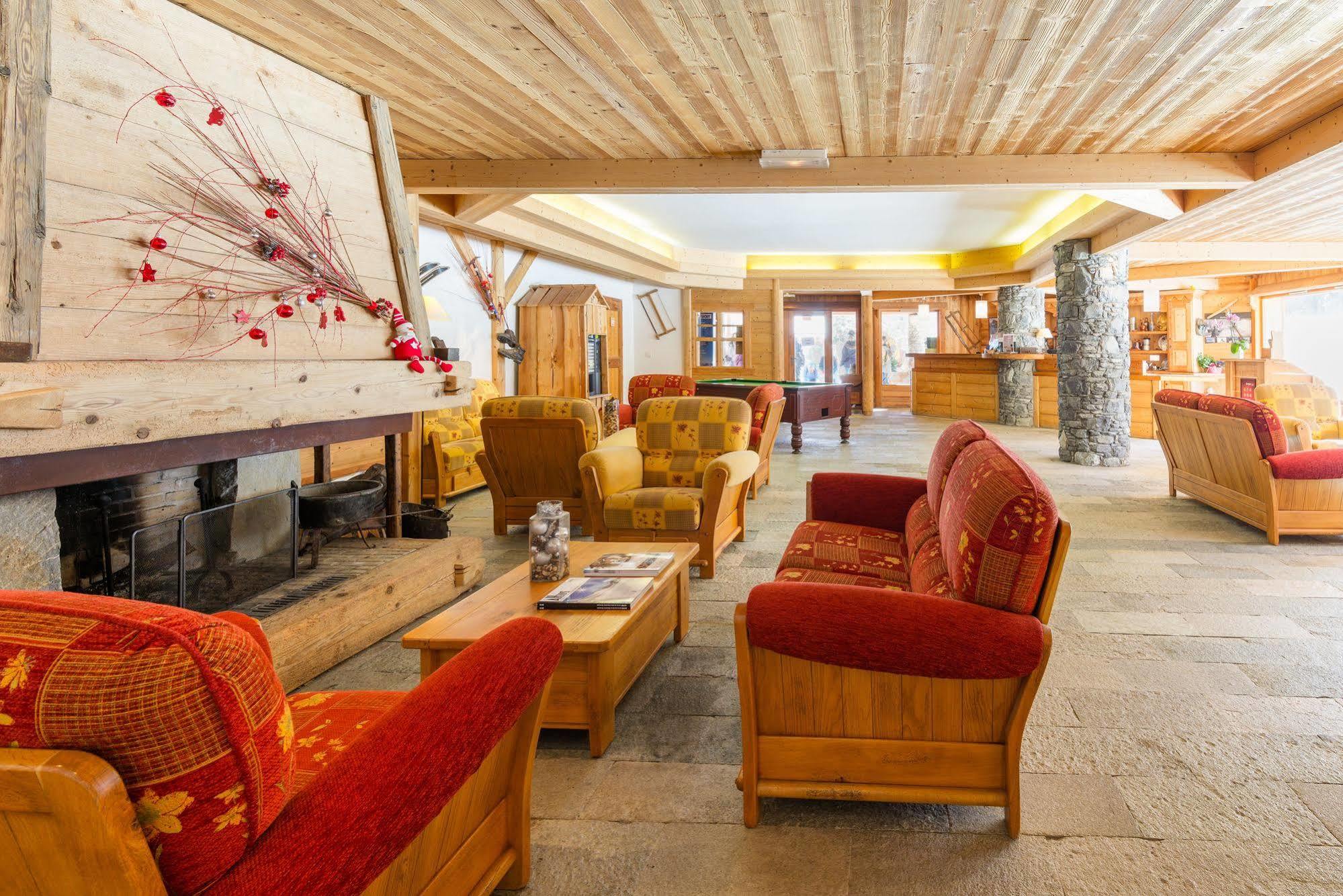 Lagrange Vacances Le Hameau Du Rocher Blanc Serre Chevalier Buitenkant foto