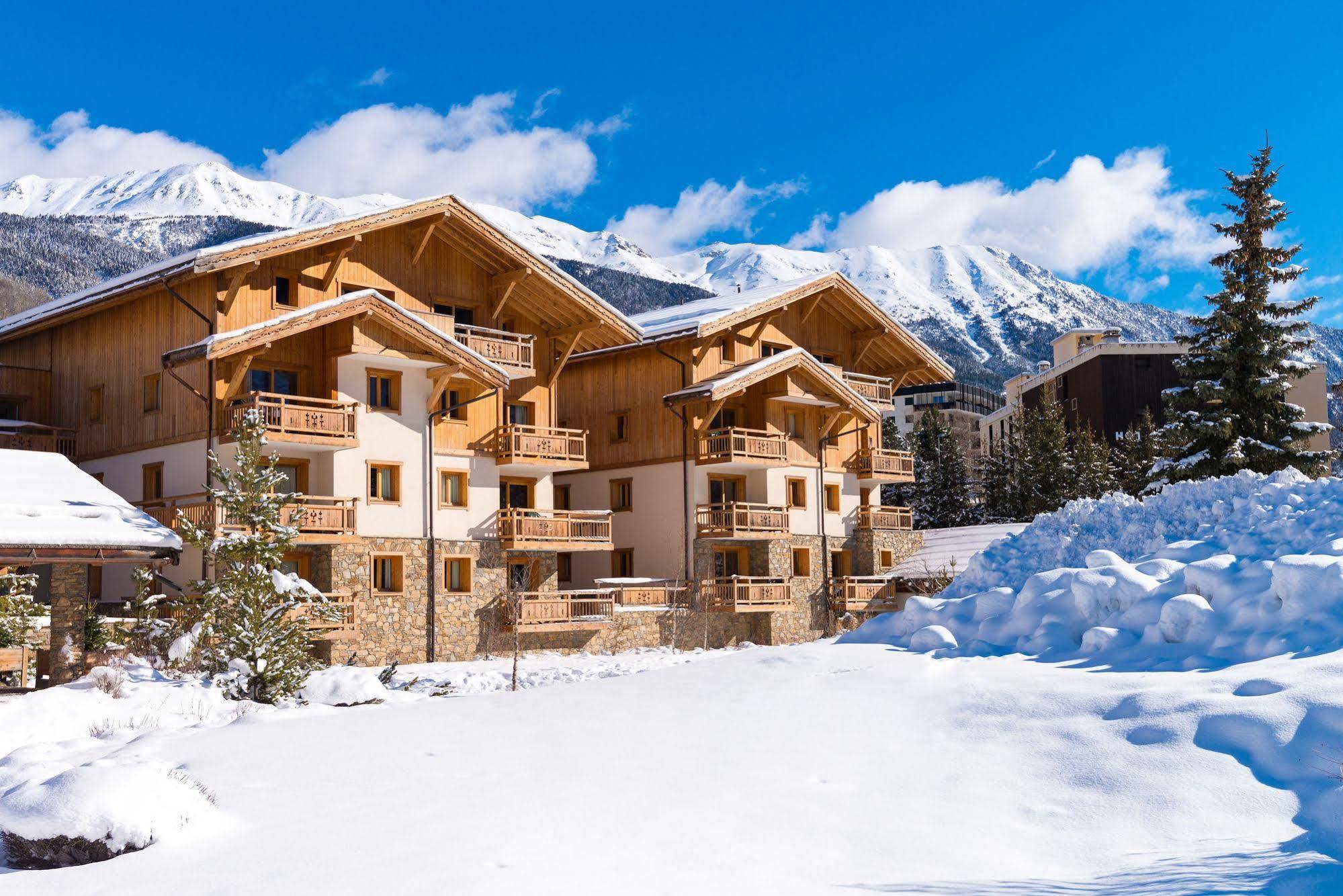 Lagrange Vacances Le Hameau Du Rocher Blanc Serre Chevalier Buitenkant foto